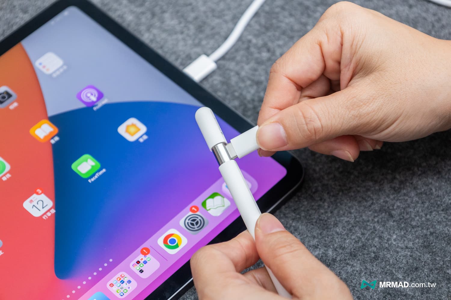 Apple Pencil USB-C unboxing review 8