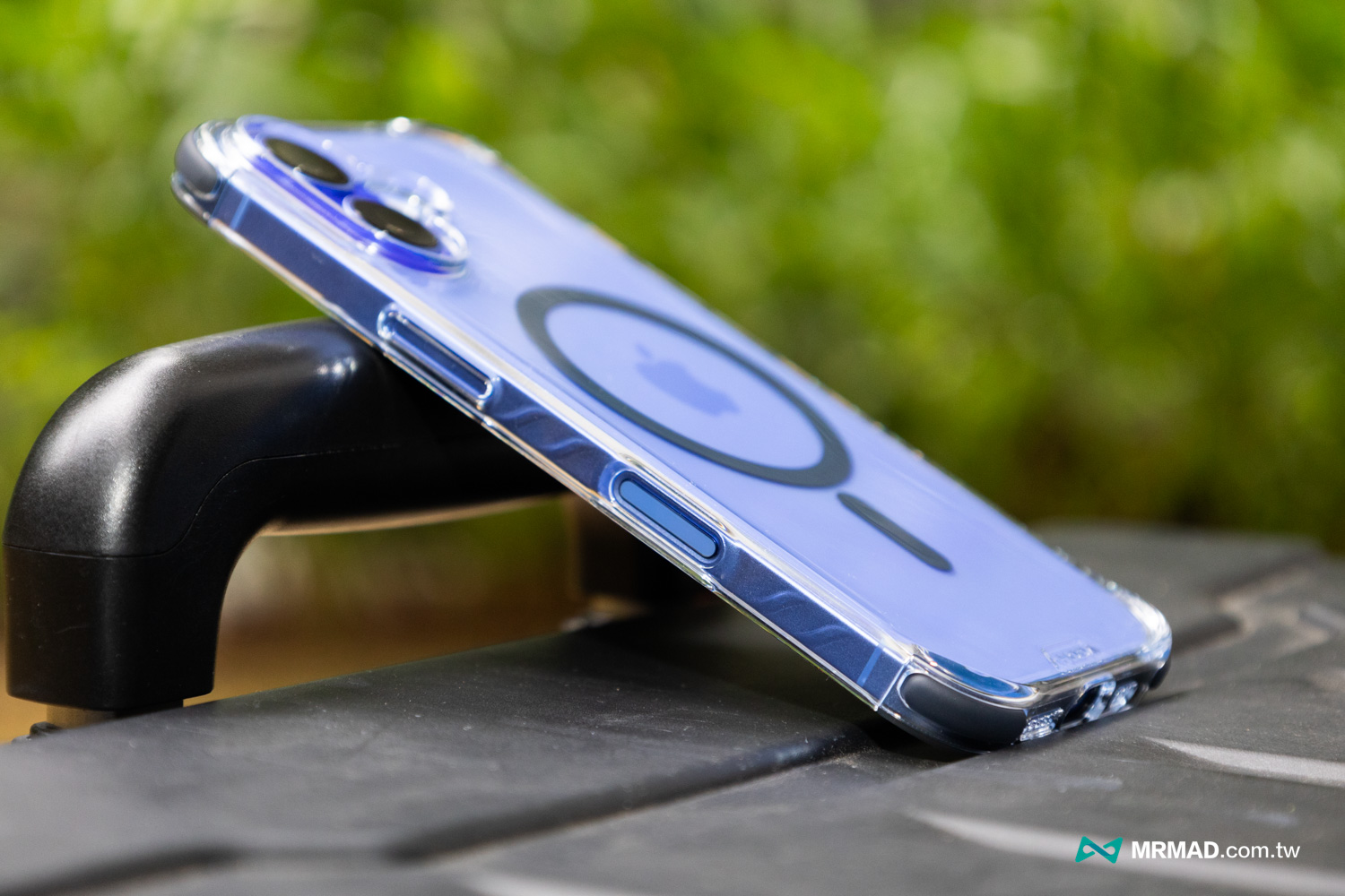 HODA iPhone 16 Featherstone Thin Anti-drop Protective Case Unboxing 2