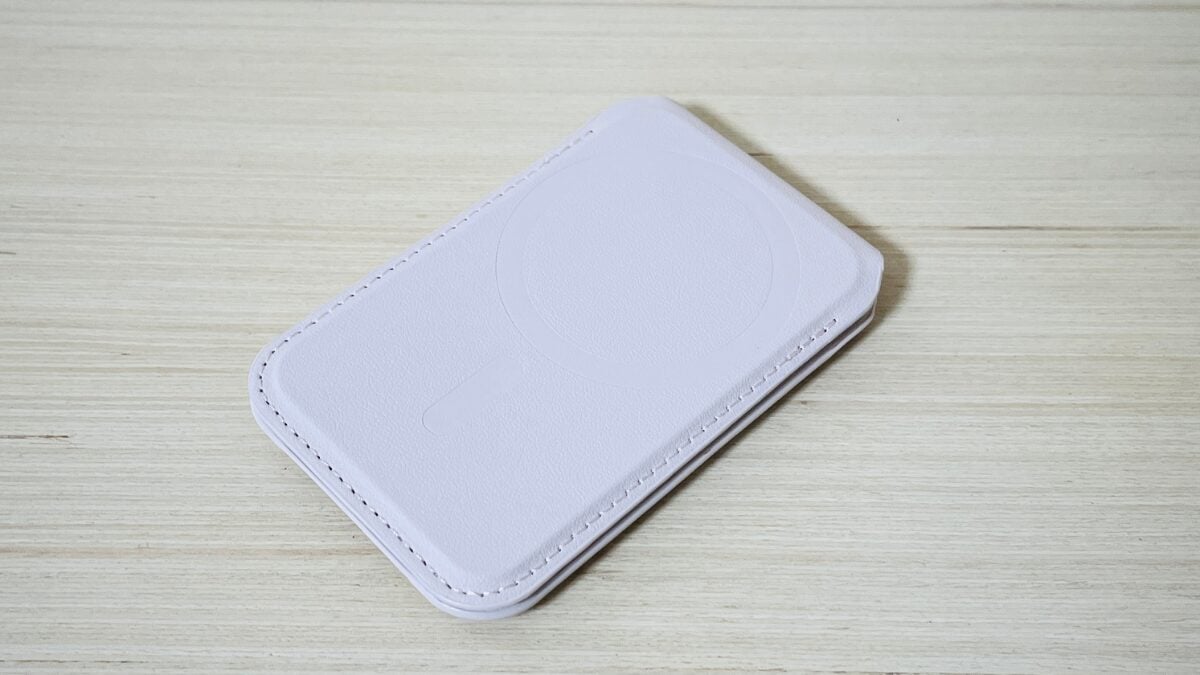 ESR Aura Wallet Stand (HaloLock) 4