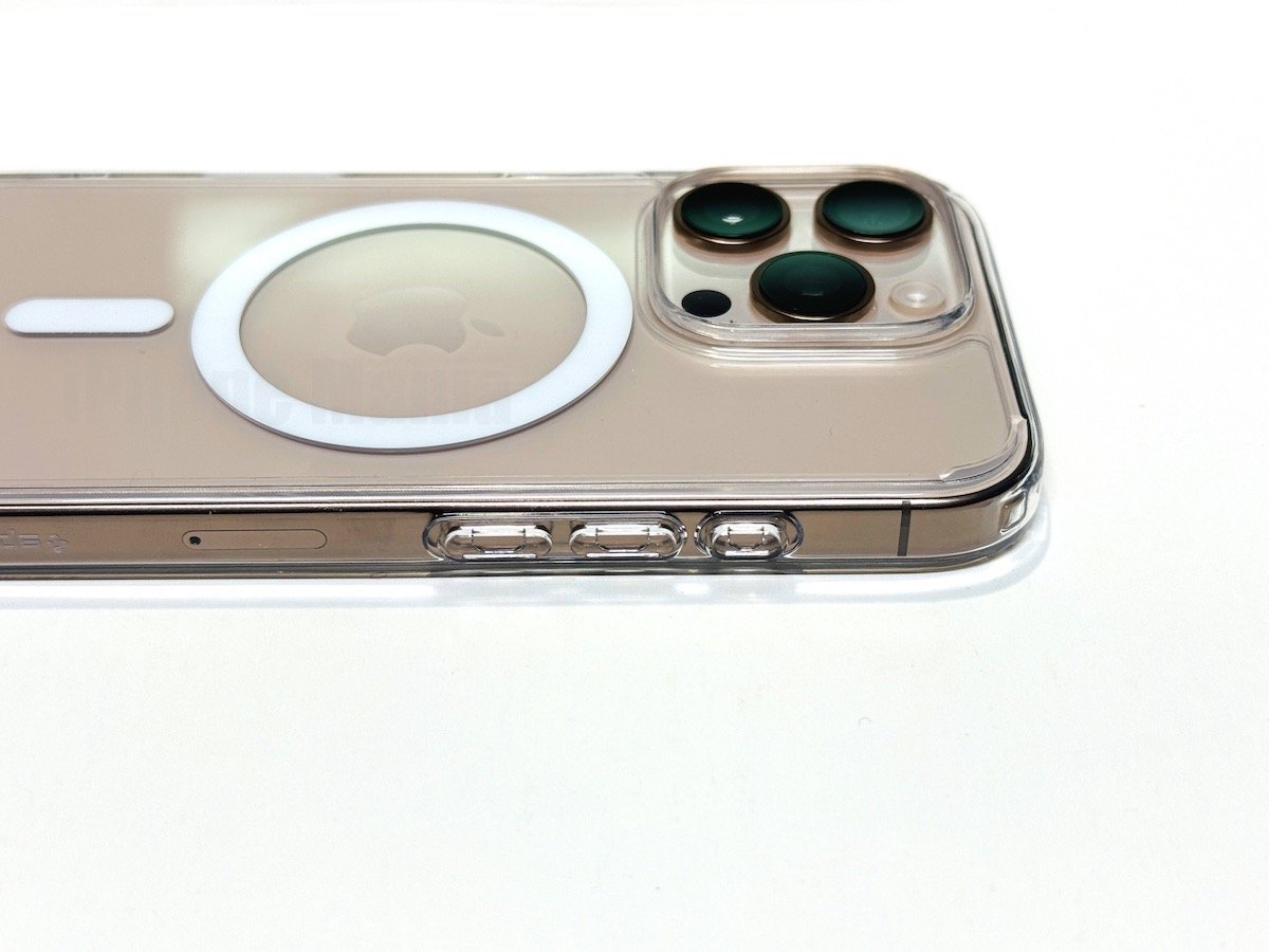 iPhone16 Pro ESR_9
