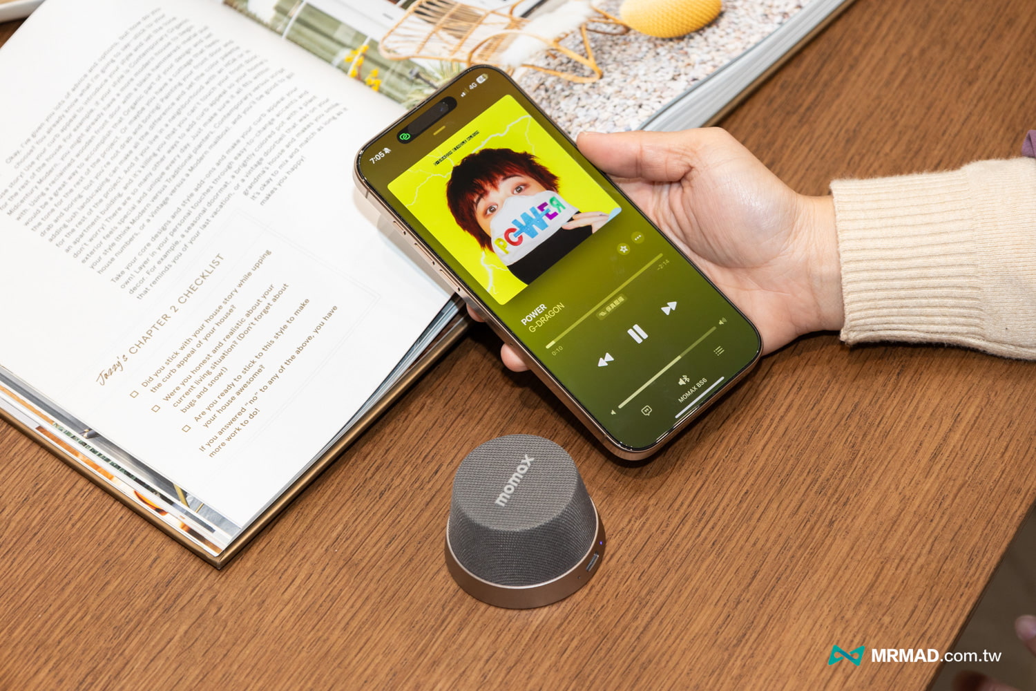 Momax 1-Vibe Go Unboxing 10