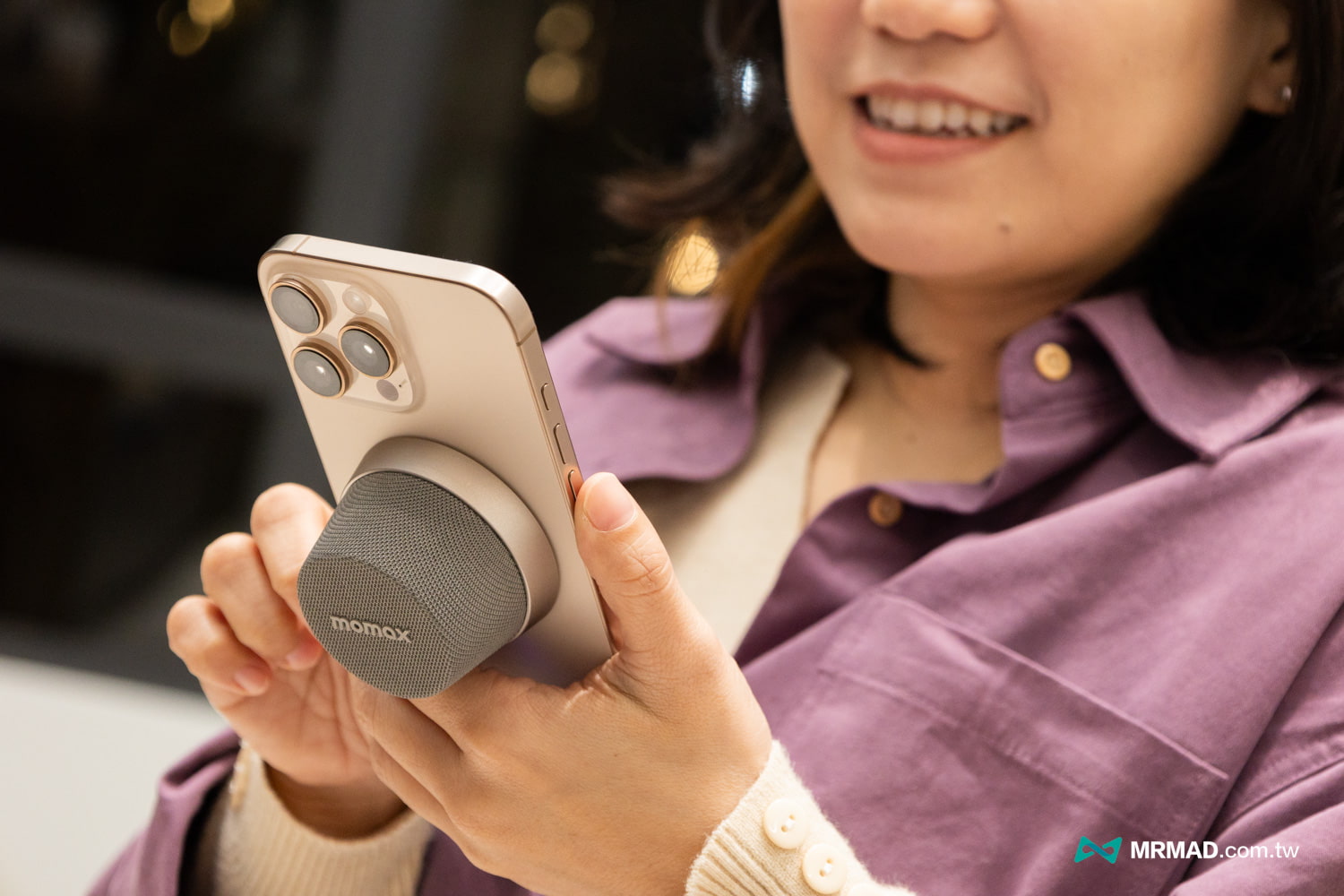 Momax 1-Vibe Go Unboxing 6