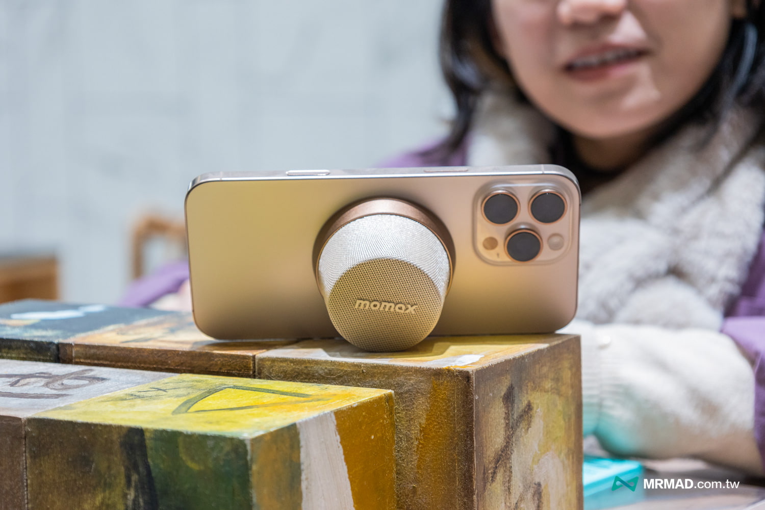 Momax 1-Vibe Go Unboxing 8