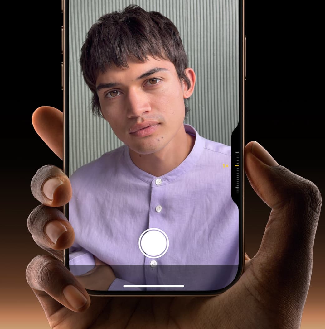 The front lens has been upgraded to 24 million paintings