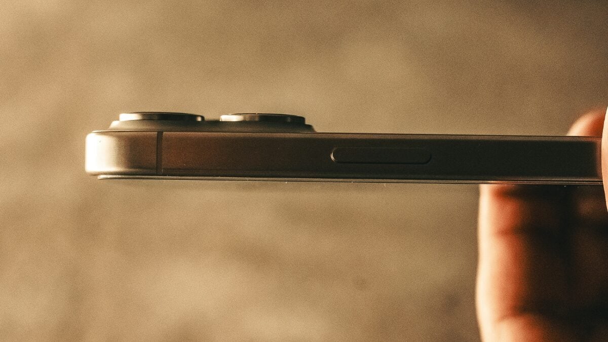 iPhone Side Button 2