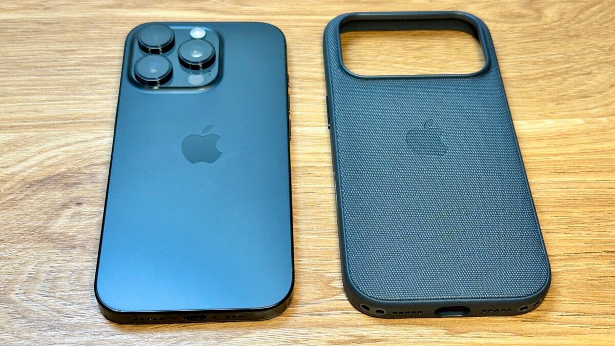 Apple Tech Woven Case Review for iPhone17 Pro