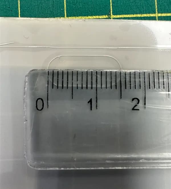 Protective stickers confirm that the size of the iPhone 17 Pro dynamic island is narrowed, and the difference between new and old models is compared in one article 1