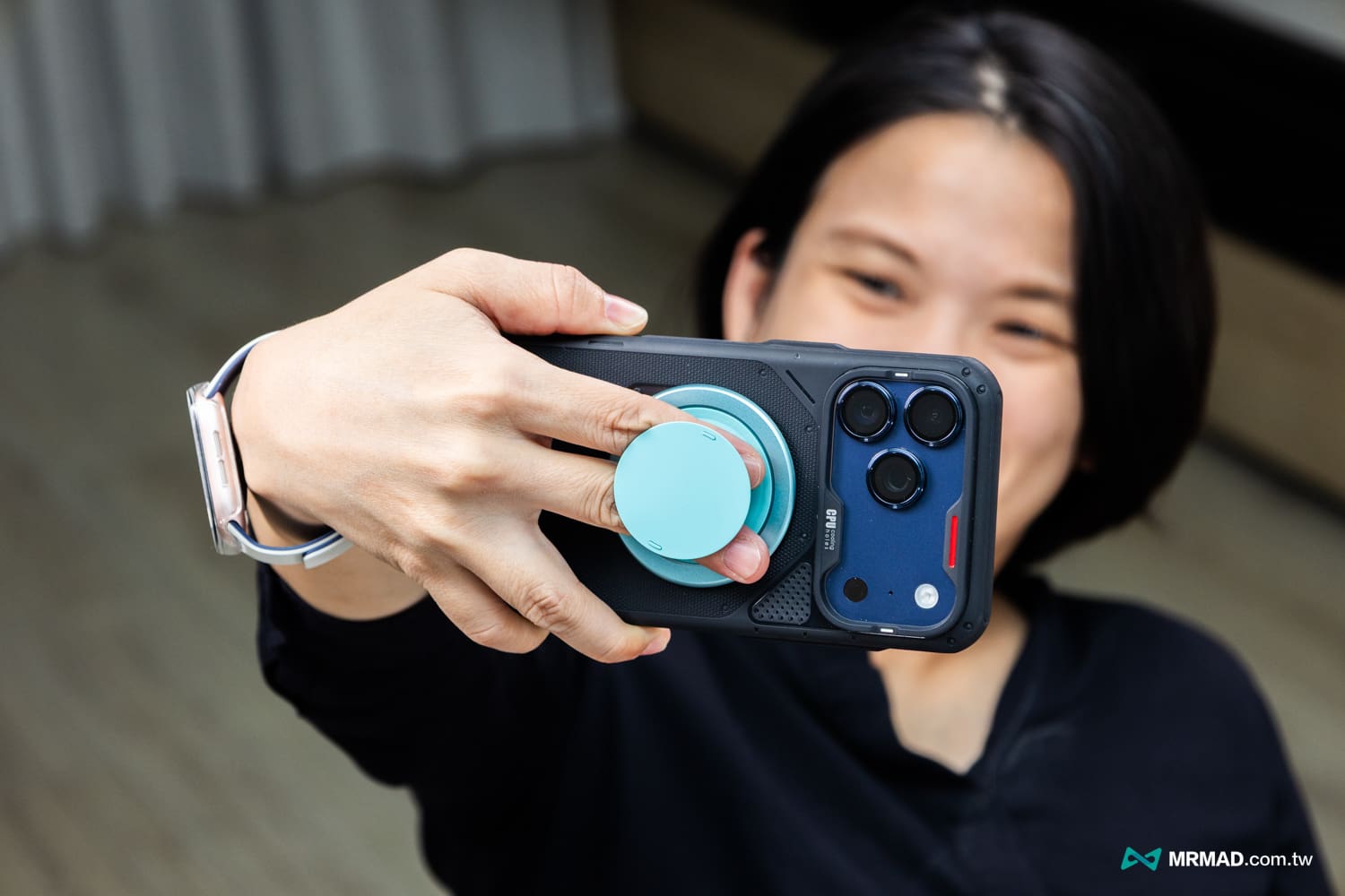Snap Grip 5 ultra-thin design2
