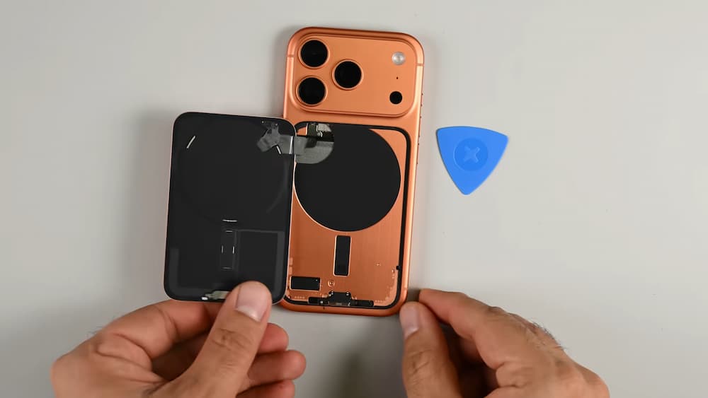 What should I do if I find that the back panel of iPhone 17 Pro is warped or has gaps?