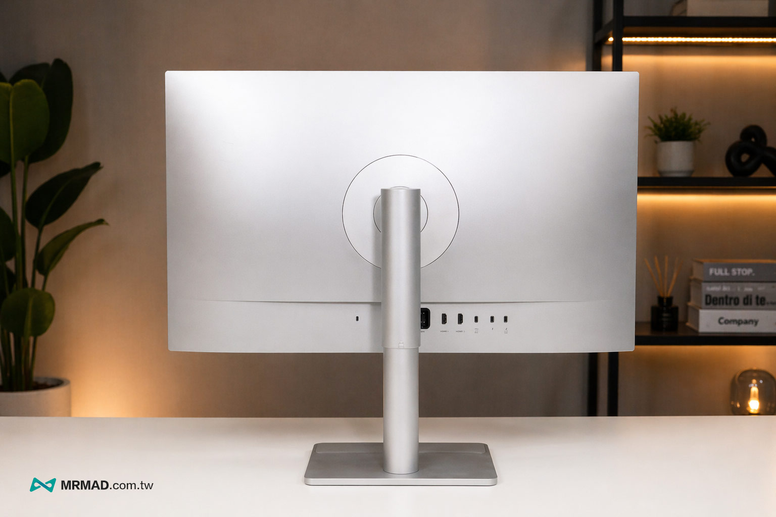 BenQ MA320UG Unboxing Review 2