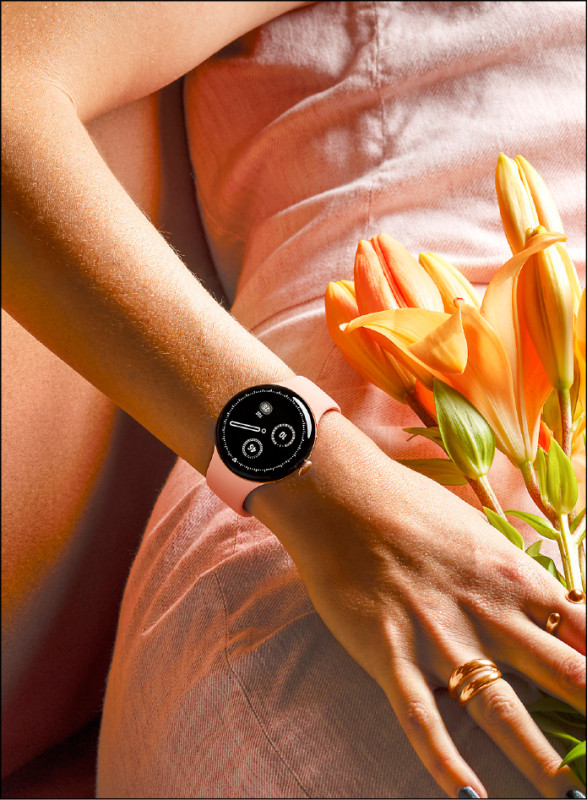 Pixel Watch 5 emphasizes the in-depth integration of Gemini Intelligence, providing 41mm and 45mm options, priced from 12,990 yuan and 13,990 yuan respectively.