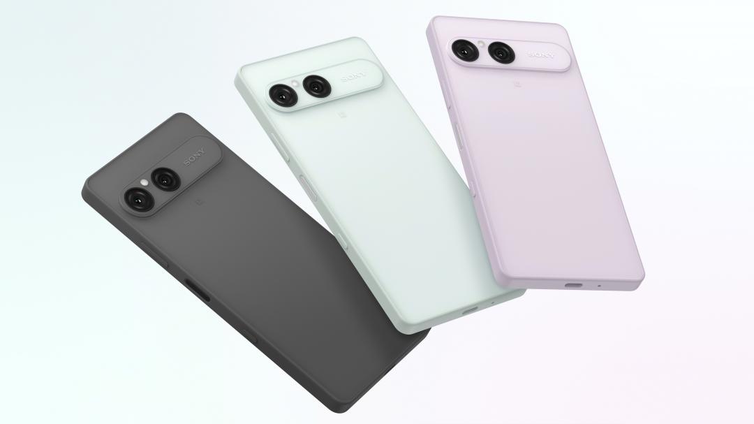 Translucent back cover design. (Photo/Sony)