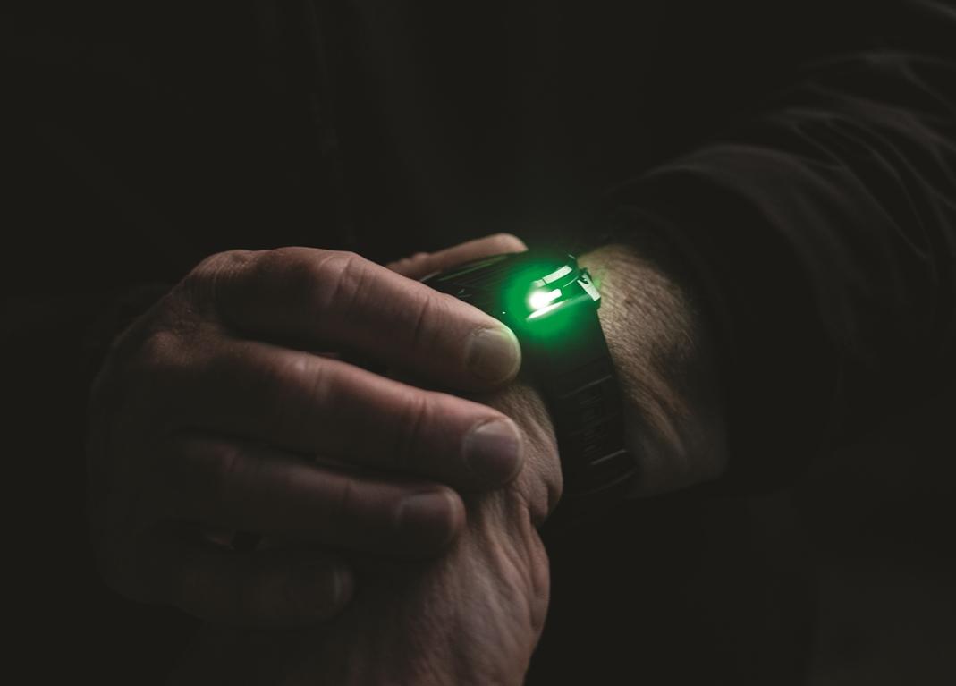 Fenix ​​9 Pro’s LED flashlight has a new green light mode, taking into account both lighting and night vision needs.