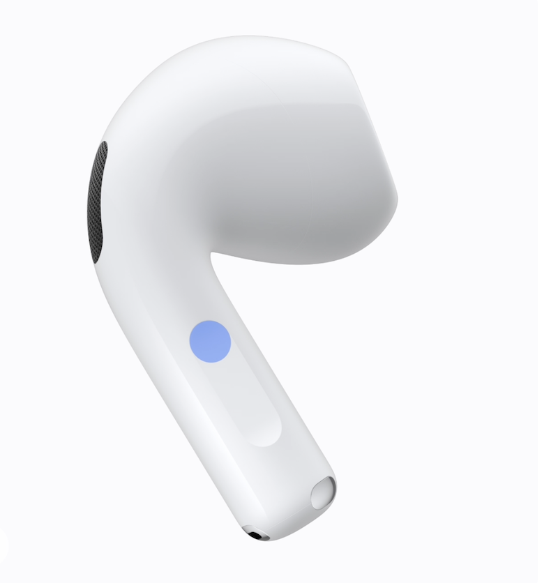 AirPods 5 has upgraded transparency mode, allowing users to hear surrounding voices and environmental sounds more naturally when the noise reduction function is turned on. (Photo/Apple)