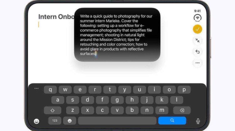 Write with Siri AI on iPhone Duo