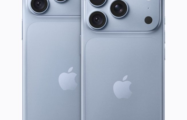Two iPhone 18 Pro models in glacier for main and secondary phone setup